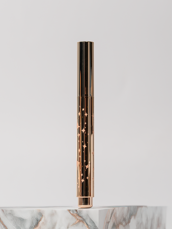 Rouge à lèvres brillant - ULYXA